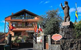 L'orso Scuro
